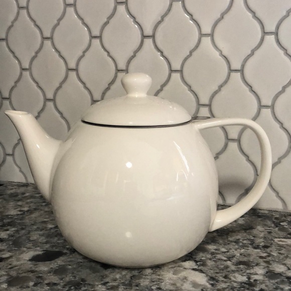 Sweese Teapot lead-free microwave&dishwasher safe - Picture 1 of 3